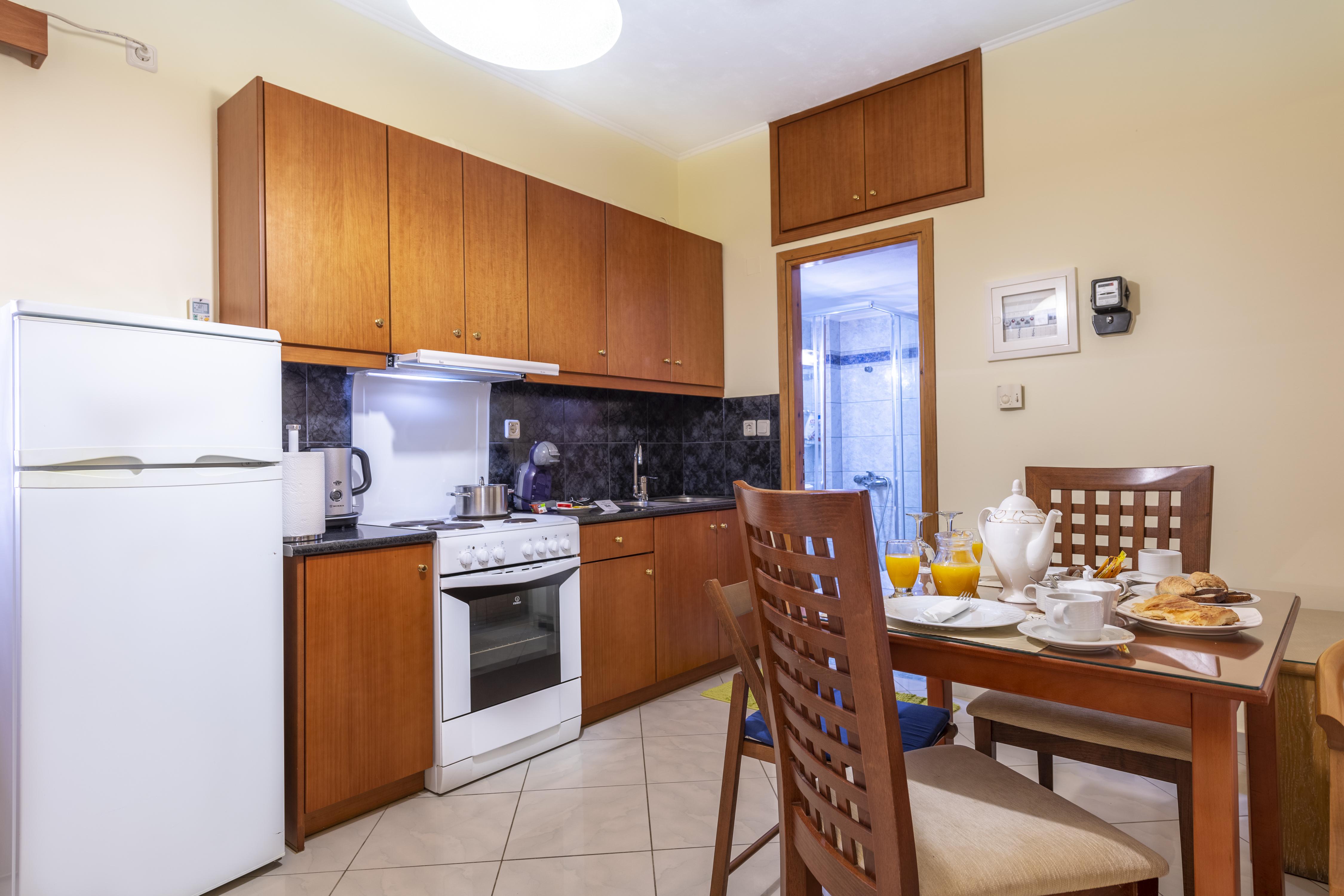 Irida Beach Resort Suites Kyparissia Exterior foto